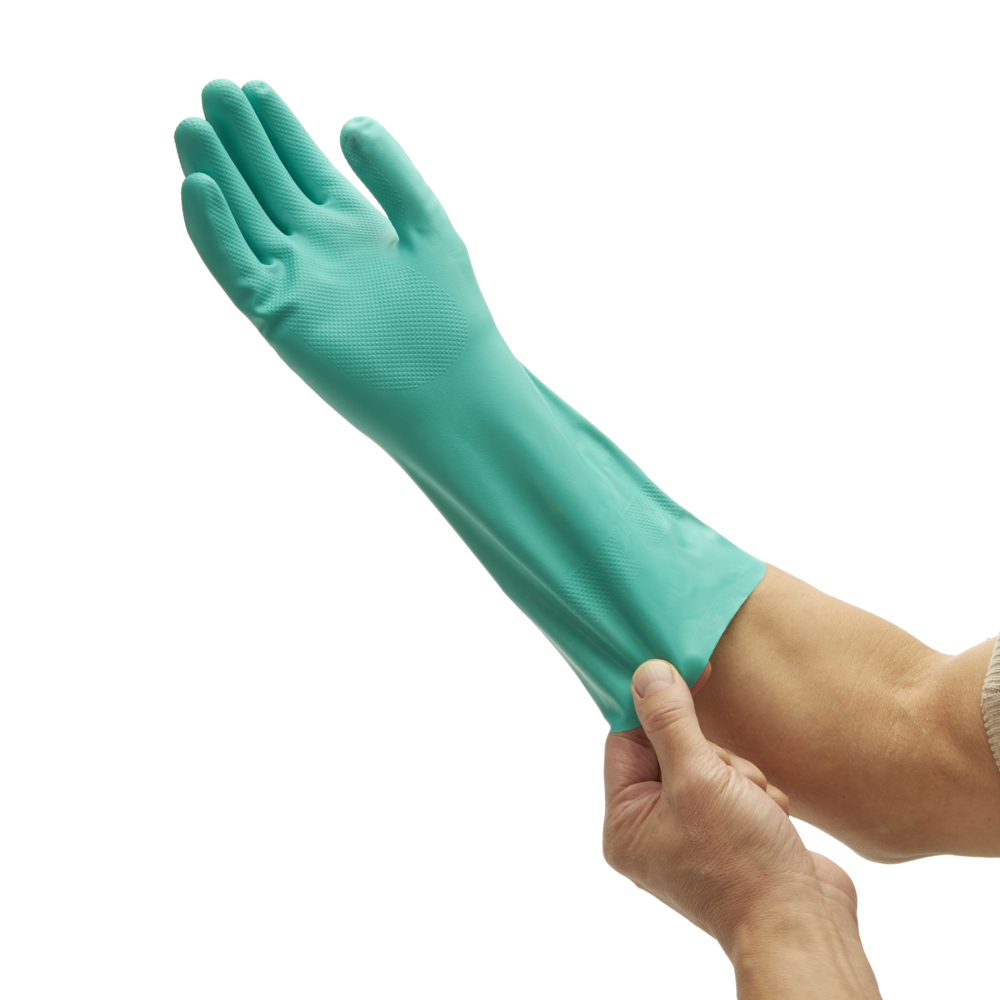 Gants de forme anatomique KleenGuard® G80 résistants aux produits chimiques 94445 - Vert, taille 7, 5 x 12 paires (120 gants) - 94445