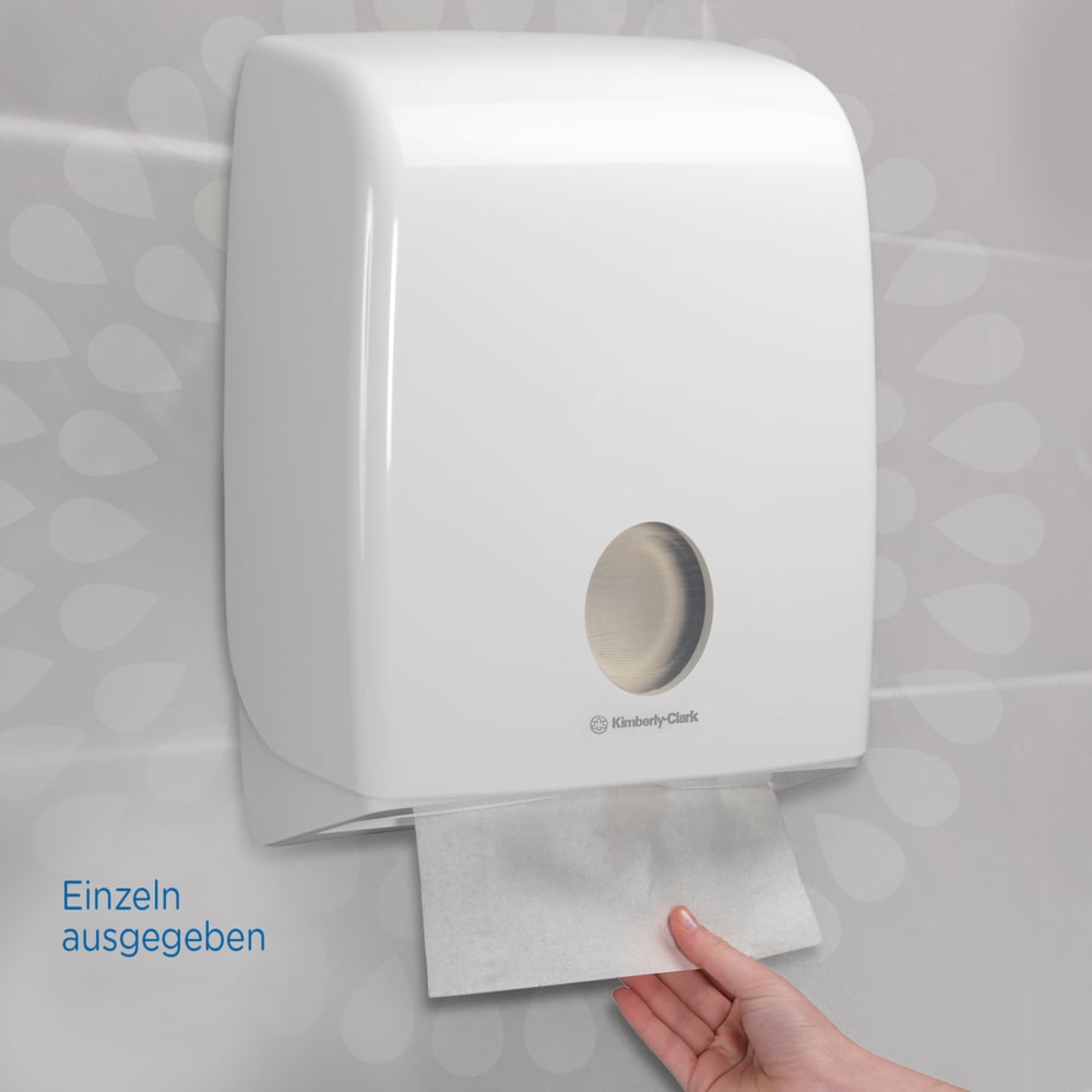 Kleenex® Ultra™ Сложенные полотенца для рук V-Fold, код 6710, 15 упаковок x 96 листов белой, трехслойной бумаги (всего 1440 шт.) - 6710