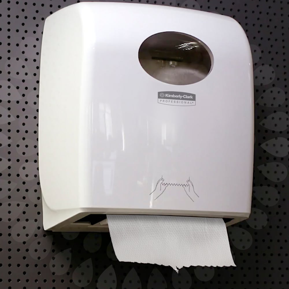 Kleenex® Ultra™ Hand Towel Roll 6765 - 6 x 130m white, 2 ply rolls - 6765