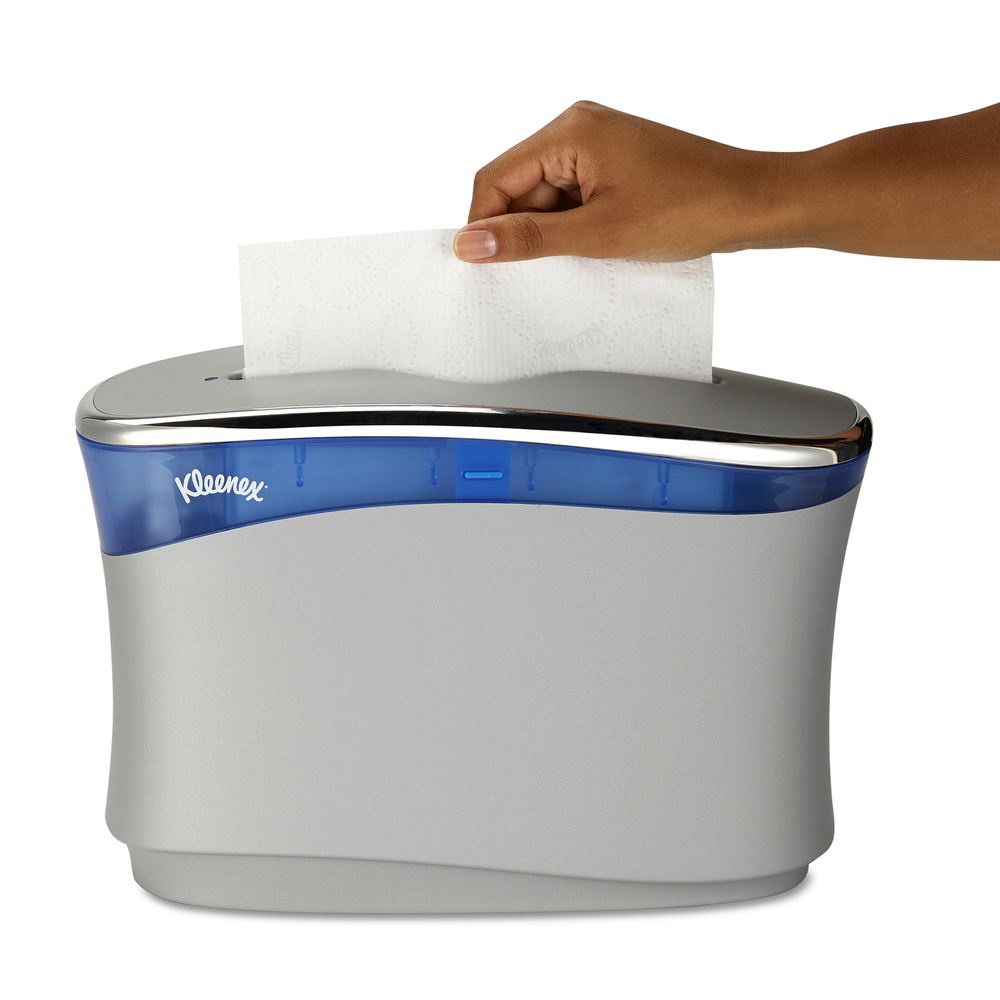 Essuie-mains à plis multiples Kleenex Reveal (46321), 8 po x 9,4 po, pour la distributrice d'essuie-mains de comptoir Kleenex Reveal, blanc, 2 400 essuie-mains/boîte, 16 paquets de 150 essuie-mains - 46321