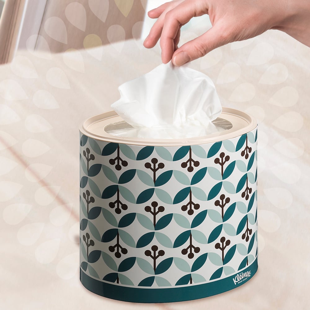 Kleenex® Kosmetiktücher 8826 – Ovale Box mit 3-lagigen Kosmetiktüchern – 10 Kosmetiktuchboxen x 64 Papiertücher (insges. 640) - 8826