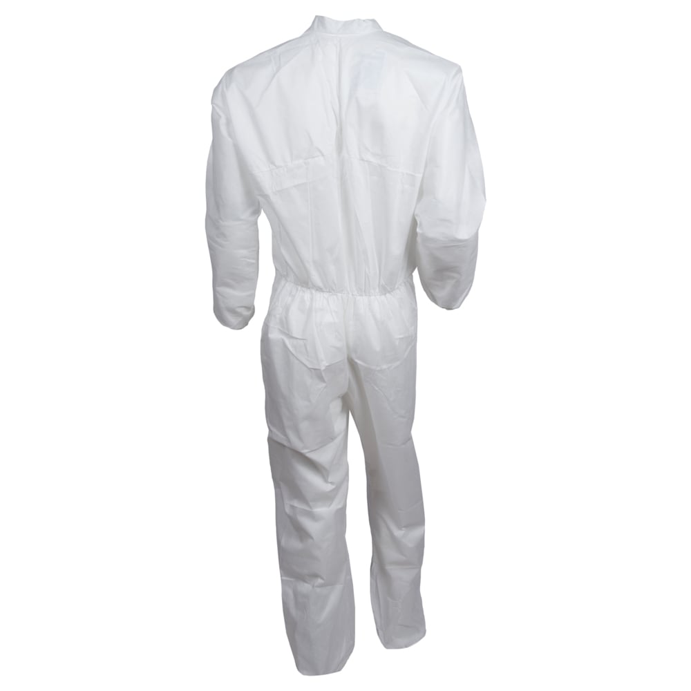 KleenGuard™ A30 Breathable Splash and Particle Protection Coveralls (46102), REFLEX Design, Zip Front, Elastic Wrists & Ankles, White, Medium, (Qty 25) - 46102