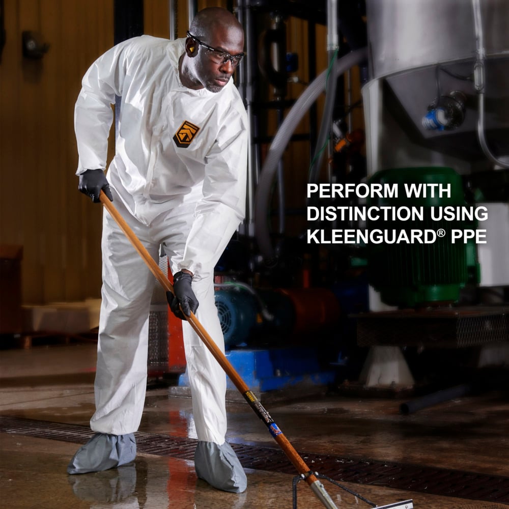 KleenGuard® A30 Overalls met capuchon voor bescherming tegen waterspatten of chemische spatten 98002 - PBM - 25 x witte overalls voor eenmalig gebruik in maat M - 98002