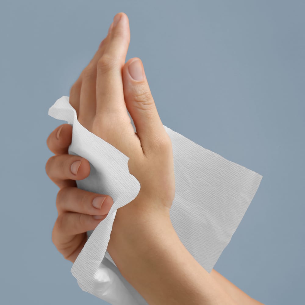 Kleenex® Universal Hard Roll Paper Towels (01080), 1.5" Core, with Premium Absorbency Pockets™, White, (12 Rolls/Case, 425'/Roll, 5,100'/Case) - 01080